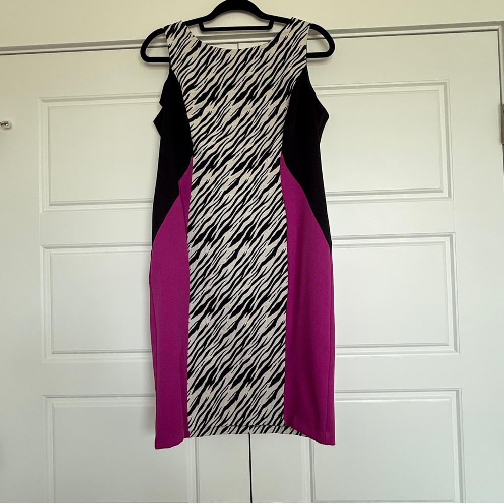 Julian Taylor Pink and Black/White Sleeveless Sheath Midi Dress Size 6